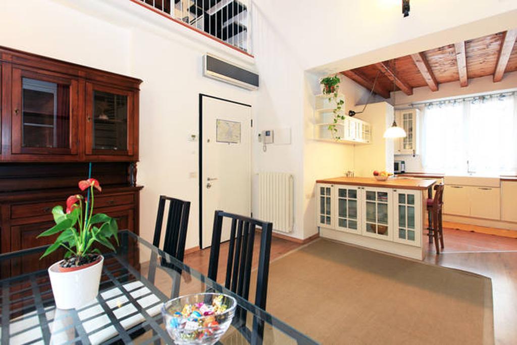 Navigli Downtown Cocco House Apartamento Milão Quarto foto