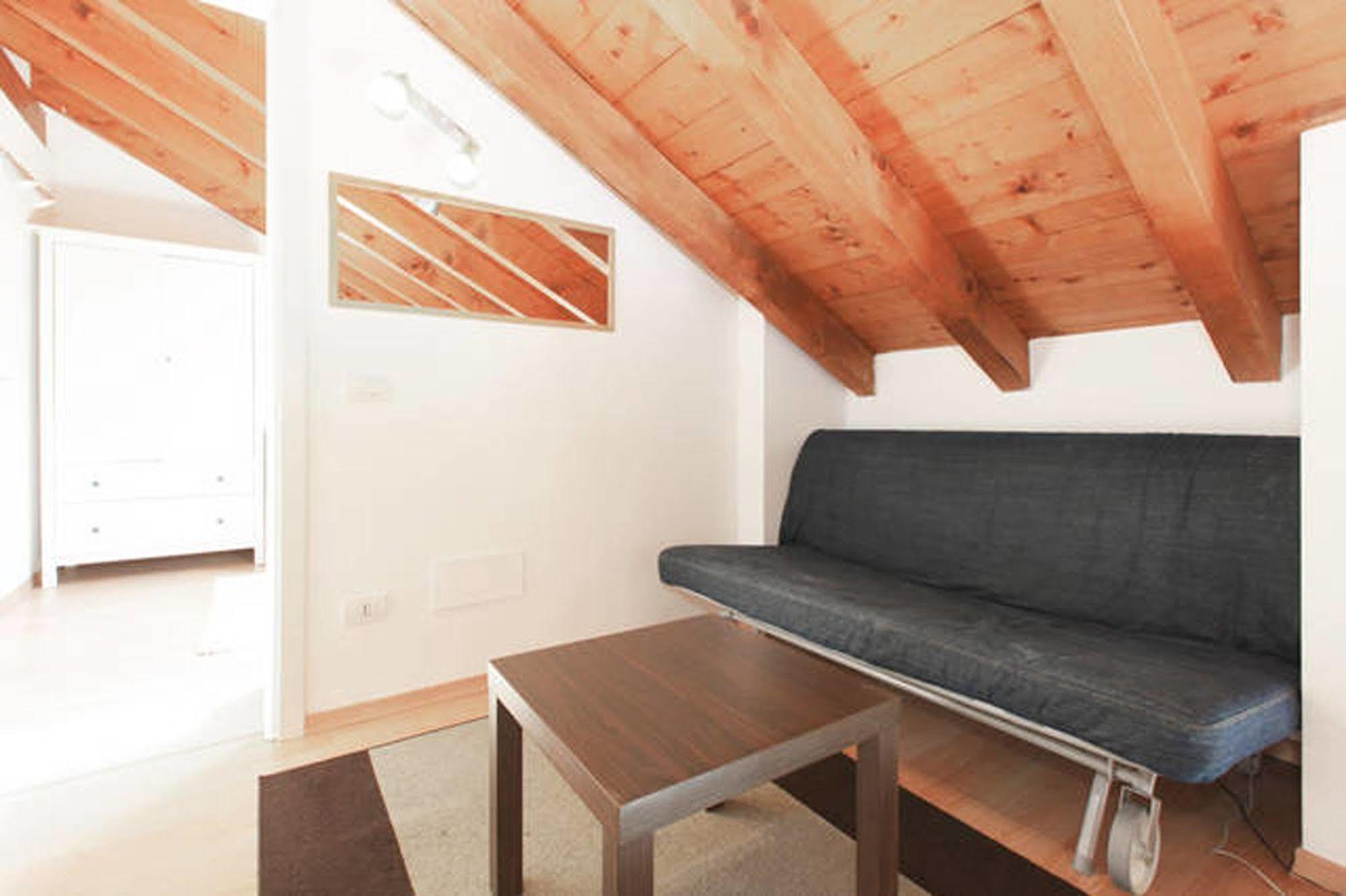 Navigli Downtown Cocco House Apartamento Milão Exterior foto